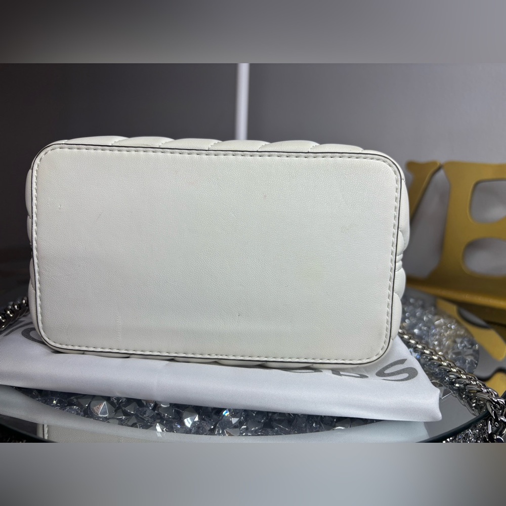 Michael Kors Suri Small Quilted Crossbody Bag NWOT - Picture 11 of 14